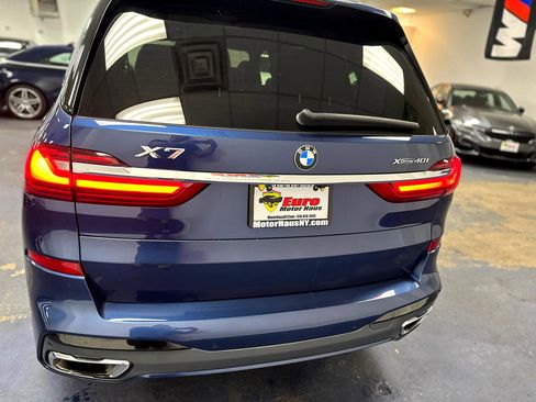Used 2021 BMW X7 xDrive40i w/ Premium Package 2 image 8