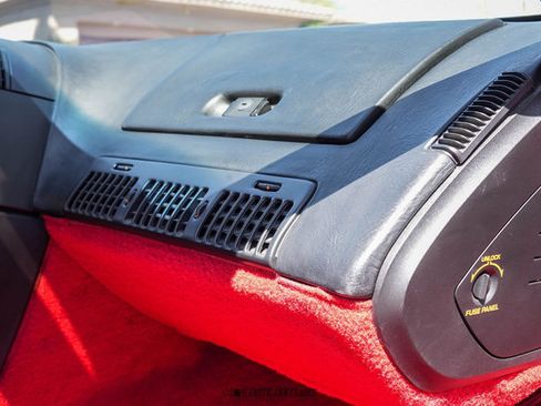 Used 1990 Chevrolet Corvette ZR-1 RWD image 20