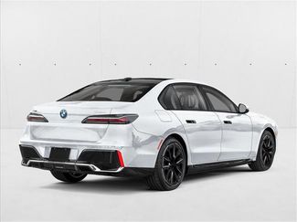 New 2026 BMW 750e xDrive video 2