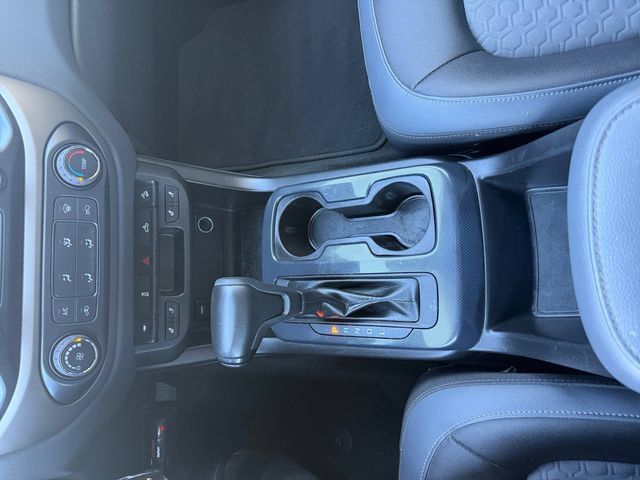 Used 2017 Chevrolet Colorado Z71 AWD/4WD image 24