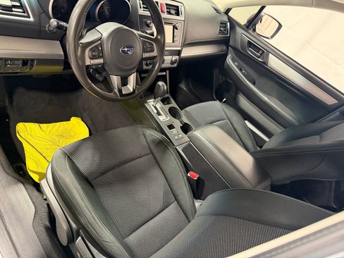 Used 2017 Subaru Outback 2.5i image 24
