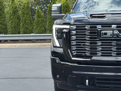 Used 2026 GMC Sierra 2500 Denali Ultimate AWD/4WD image 20