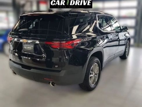 Used 2023 Chevrolet Traverse LT w/ LPO, Floor Liner Package AWD/4WD image 3