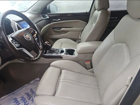 Used 2015 Cadillac SRX Luxury w/ Driver Awareness Package image 9