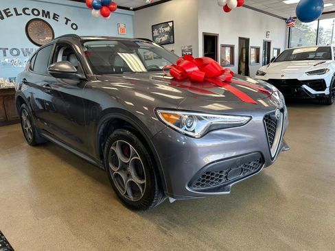 Used 2018 Alfa Romeo Stelvio Sport w/ Quick Order Package 22J Sport image 3