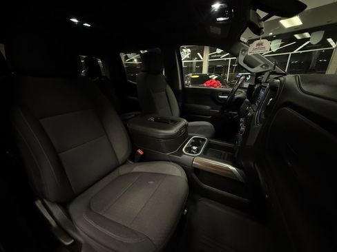 Used 2020 Chevrolet Silverado 1500 LT Trail Boss image 28