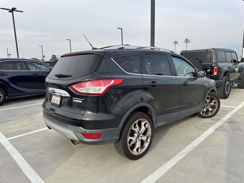 Used 2014 Ford Escape Titanium image 9