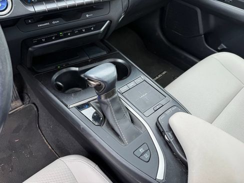 Used 2021 Lexus UX 250h w/ Premium Package AWD/4WD image 14