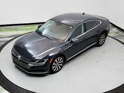 Used 2020 Volkswagen Arteon SE FWD image 31