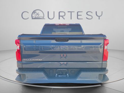 Used 2024 Chevrolet Silverado 1500 RST w/ Convenience Package II AWD/4WD image 4