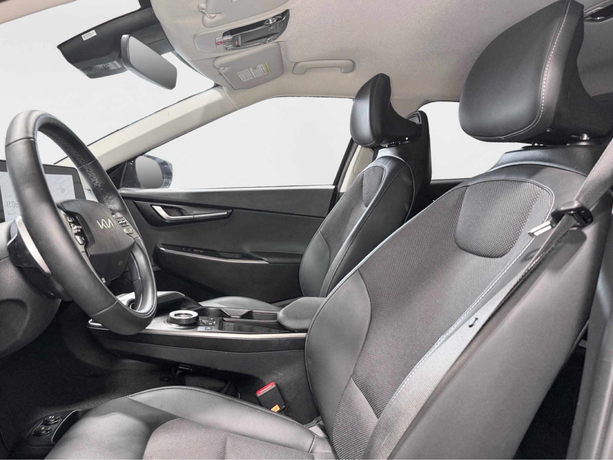 Used 2024 Kia EV6 Light AWD/4WD image 18