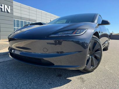 Used 2025 Tesla Model 3