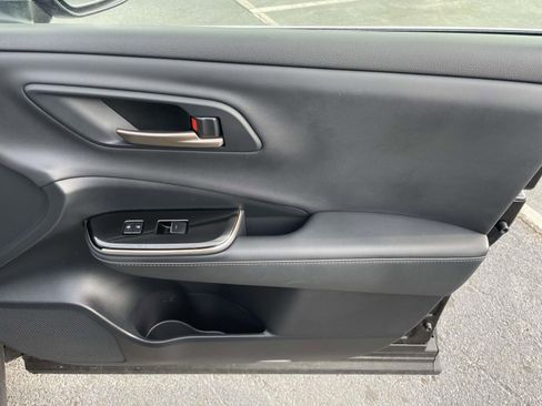 Used 2026 Toyota Crown XLE image 40