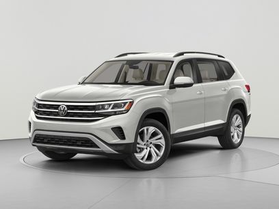 Used 2023 Volkswagen Atlas SE w/ Black Wheel Package
