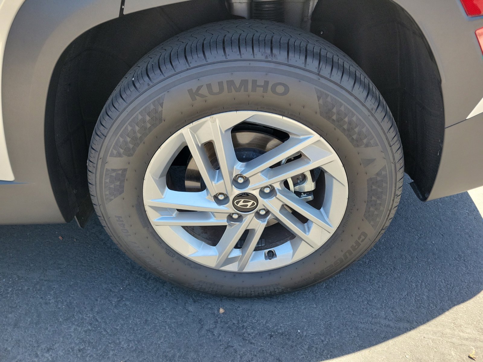 Used 2025 Hyundai Tucson SE FWD image 31