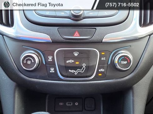 Used 2020 Chevrolet Equinox LT FWD image 34