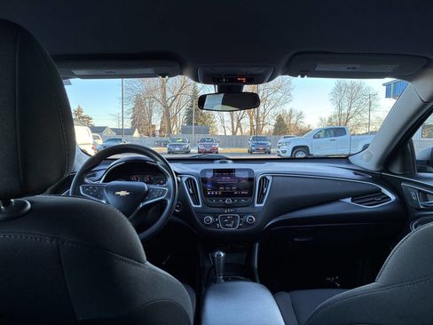 Used 2020 Chevrolet Malibu LS w/ LPO, Convenience Package 1 image 4