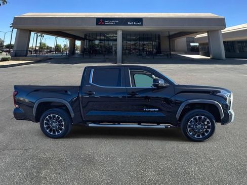 Used 2023 Toyota Tundra Limited AWD/4WD image 7