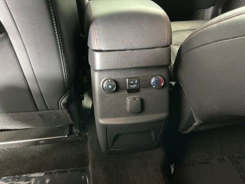 Used 2018 Ford Explorer Sport AWD/4WD image 26