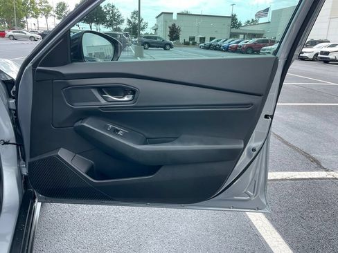 Used 2025 Honda Accord SE image 20