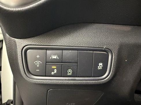 Used 2022 Kia Soul LX w/ Technology Package image 18