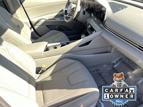 Used 2024 Hyundai Elantra SEL w/ Convenience Package image 22