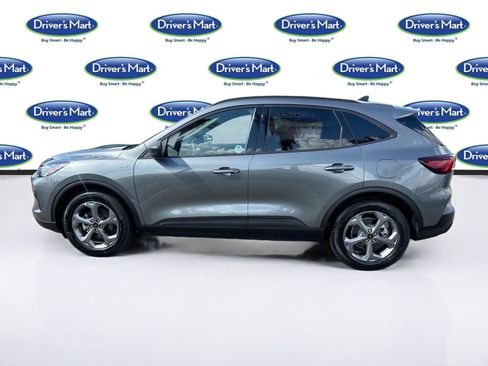 Used 2025 Ford Escape ST-Line FWD image 4