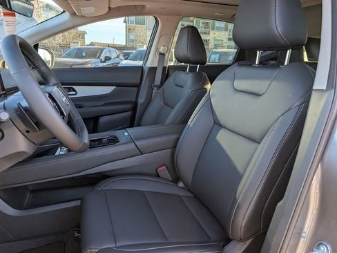 New 2026 Nissan Murano SL image 18