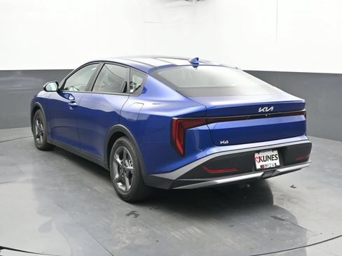 Used 2025 Kia K4 FWD image 11