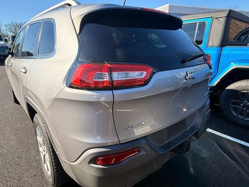 Used 2015 Jeep Cherokee Latitude w/ Comfort/Convenience Group image 7