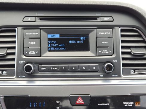 Used 2015 Hyundai Sonata SE w/ Cargo Package image 17