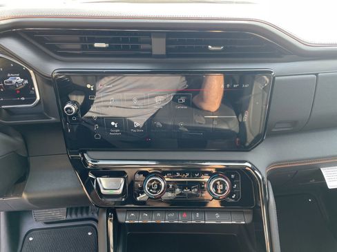 New 2026 GMC Sierra 1500 AT4 w/ AT4 Premium Package image 18