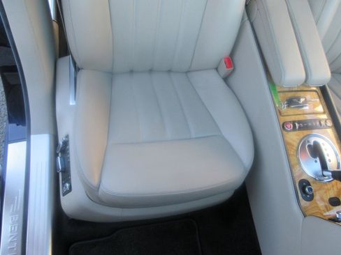 Used 2008 Bentley Flying Spur Flying Spur AWD/4WD image 31