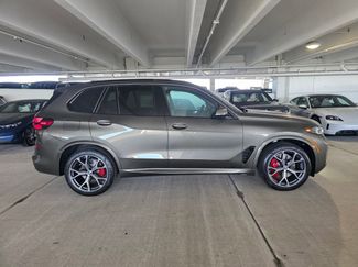 New 2026 BMW X5 xDrive50e RWD video 3