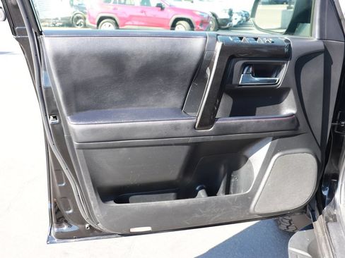 Used 2023 Toyota 4Runner TRD Off-Road Premium w/ Off Road Premium Plus Package AWD/4WD image 8