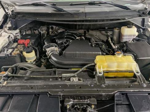 Used 2018 Nissan NV 1500 SV image 26