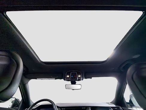 Used 2022 Jeep Grand Cherokee L Overland w/ Advanced Protech Group III AWD/4WD image 22