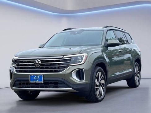 New 2026 Volkswagen Atlas SE FWD image 7