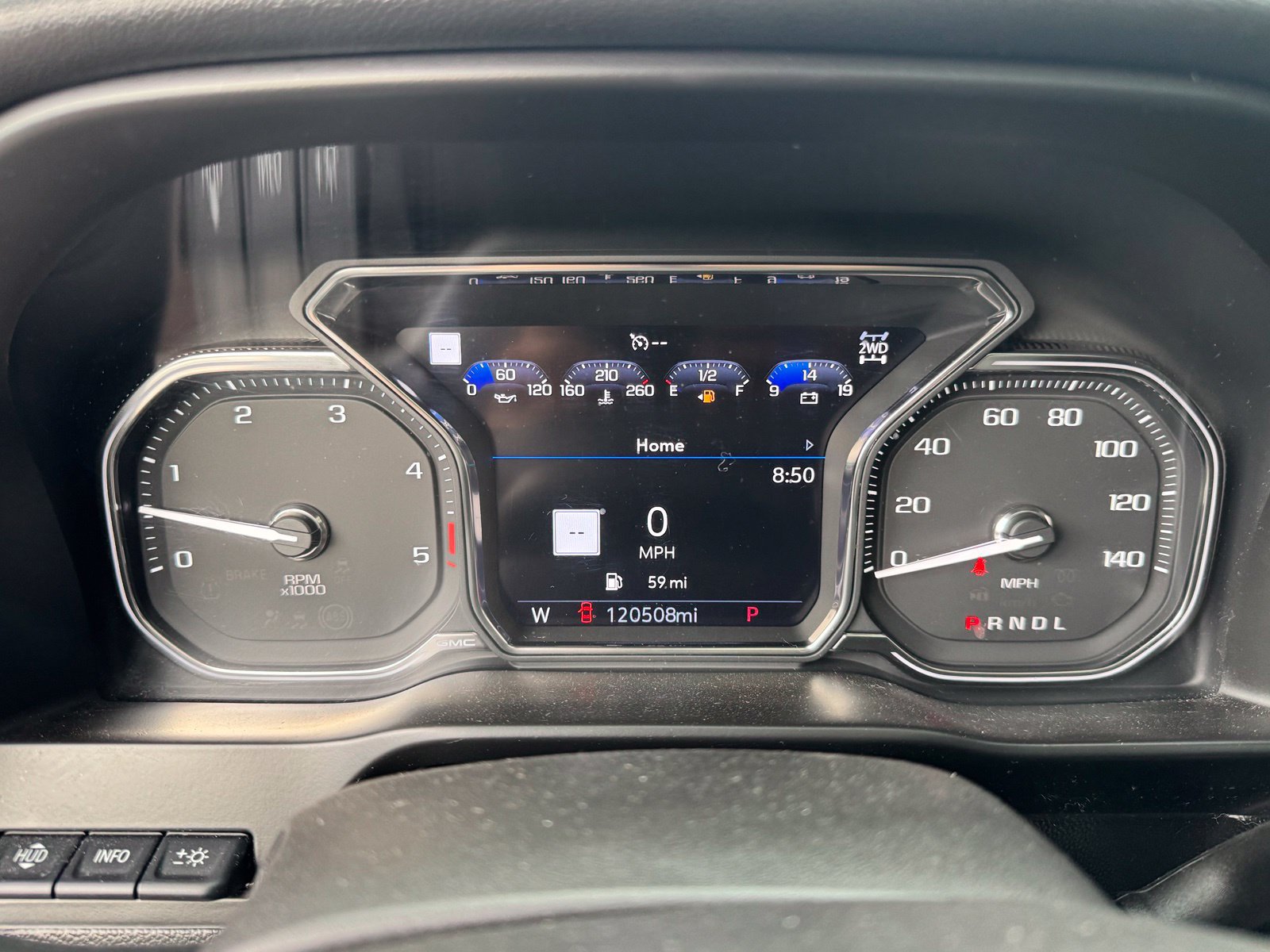 Used 2021 GMC Sierra 2500 Denali w/ Denali Black Diamond Edition AWD/4WD image 18