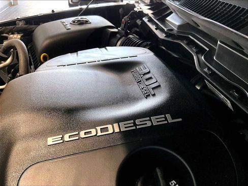 Used 2018 RAM 1500 Laramie w/ Convenience Group image 37