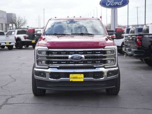 Used 2023 Ford F350 Lariat image 3