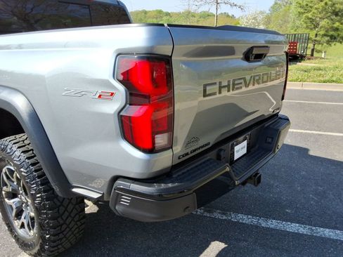 Certified 2023 Chevrolet Colorado ZR2 w/ ZR2 Convenience Package III AWD/4WD image 14