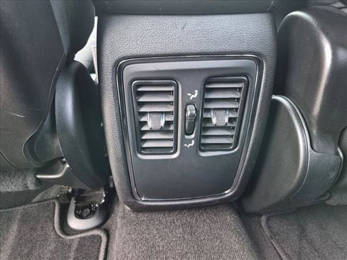 Used 2014 Jeep Grand Cherokee Laredo w/ Quick Order Package 23E RWD image 15