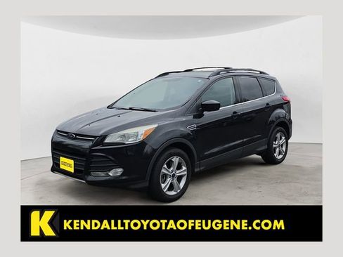 Used 2014 Ford Escape SE w/ Equipment Group 201A AWD/4WD image 1
