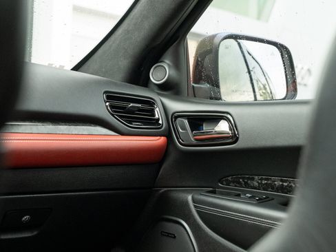 Used 2021 Dodge Durango SRT Hellcat w/ Premium Interior Group AWD/4WD image 16