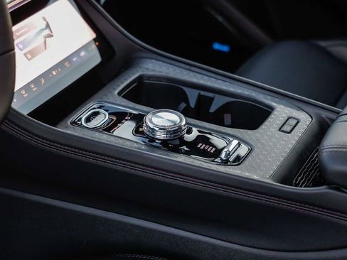 New 2025 Jeep Wagoneer S Launch Edition image 21