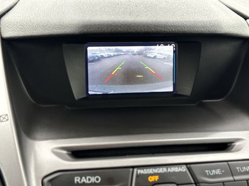 Used 2014 Ford Transit Connect XLT image 19