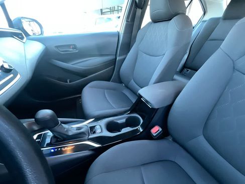 Used 2022 Toyota Corolla LE image 21