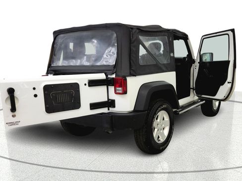 Used 2014 Jeep Wrangler Sport AWD/4WD image 14