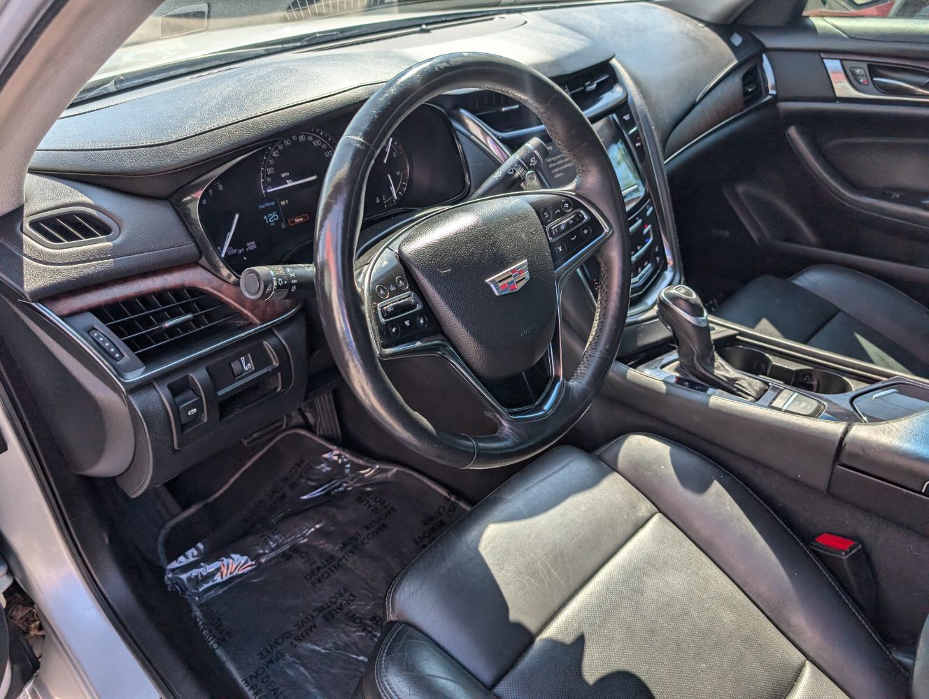 Used 2018 Cadillac CTS Luxury RWD image 12
